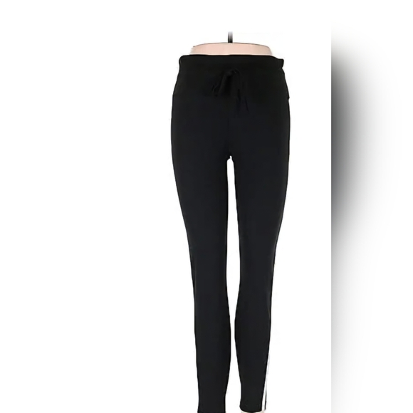 All in Motion Ultra High rise Black leggings XS - Picture 2 of 8